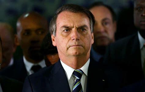 Bolsonaro repeatedly downplayed the pandemic in its initial stages. Coronavírus: é inviável buscar brasileiros em locais de ...
