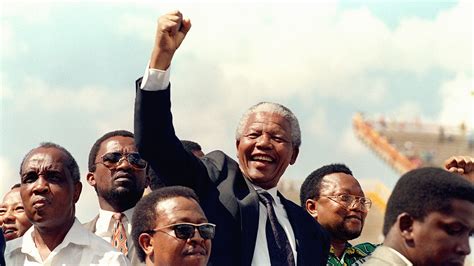 Nelson rolihlahla mandela became known and respected all over the world as a symbol of the struggle against apartheid and all forms of racism; La storia di Nelson Mandela, a oltre un secolo dalla ...
