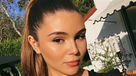 How Much Money Lori Loughlins Daughter Olivia Jade Really Makes