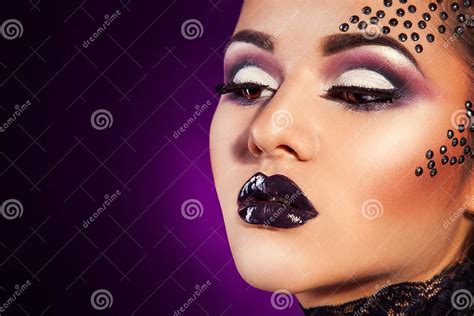 Close Up Portrait Of Beauty Woman With Diamonds On Face Stock Image Image Of Eyes High 35224365