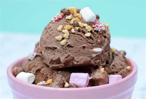 2 pints heavy cream 3/4 cup unsweetened cocoa (i used droste brand and liked it better than hershey's) 1 cup raw sugar 1 tsp vanilla 2/3 cup almond milk (i usually use dairy milk for ice cream but i found that the. Classic Rocky Road Ice Cream | The Ultimate Flavour Burst ...