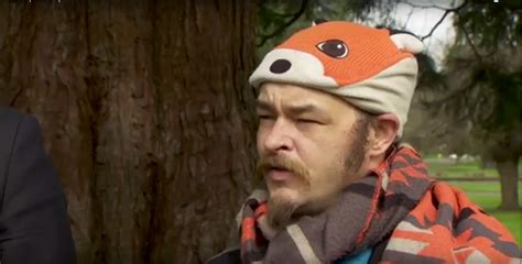 Portland Man Gets To Wear Fox Hat In Drivers License Photo Time