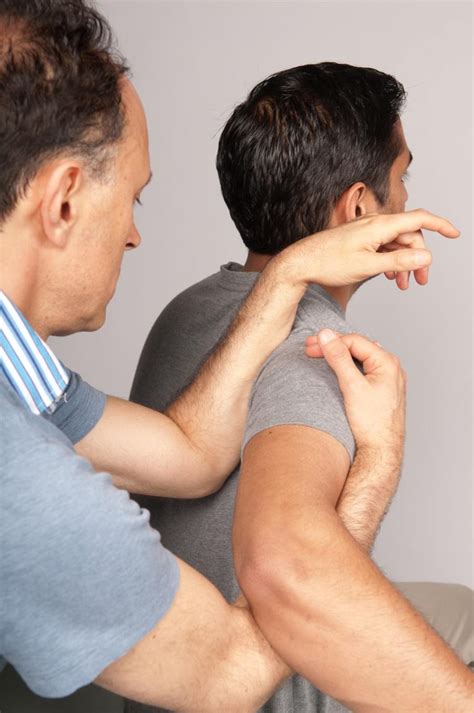 How Do We Treat Upper Crossed Syndrome With Manual Therapy