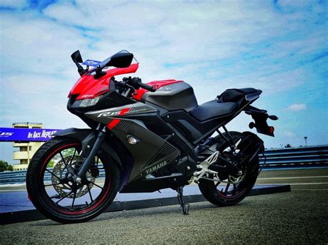 Download wallpaper images for osx, windows 10, android, iphone 7 and ipad. Yamaha YZF-R15 V3 review: More bang for the buck