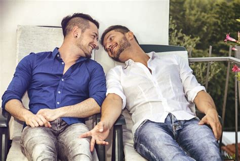 Gay Couples Have Less Stressful Marriages Than Straight Couples