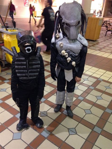 Alien Vs Predator Halloween Costumes Get Halloween Update