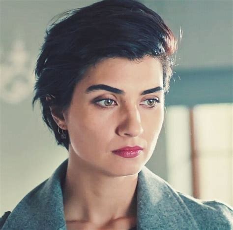 Tuba Büyüküstün Turkish Model And Actress As Sühan Korludağ At The