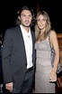 Photo : Paolo Maldini et sa femme Adriana en 2009 à la Fashion Week de ...
