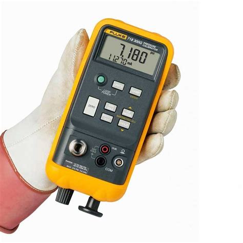 Fluke 718 300g 20 Bar Pressure Calibrator Fluke 718 Pressure Meter