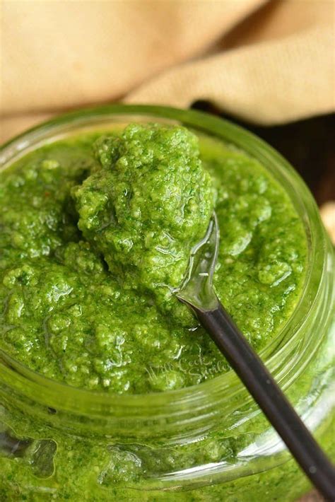 Pesto Is So Easy And Packed With Simple But Beautiful Flavors Of Fresh Basil Pine Nuts Garlic