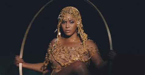 Black Is King Se Trailern Till Beyoncés Visuella Album Elle