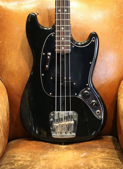 Fender Mustang Bass Black De 1977 Guitare Collection