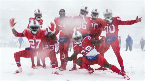 Snow Way Bills Play Colts In Blizzard Like Conditions At New Era Field
