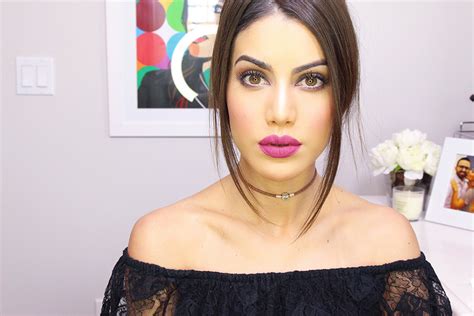 Matte Look With Natura Una Launches Camila Coelho