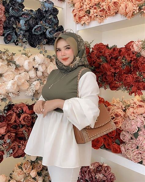 Hijab Cantik Indonesia บน Instagram “from Ayadeha ••• Terkadang Kita