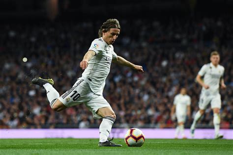 The croatian star accepts the argentine's departure would be a huge loss for la liga but has backed other players to fill the void. Luka Modric - Luka Modric Photos - Real Madrid CF vs. FC ...