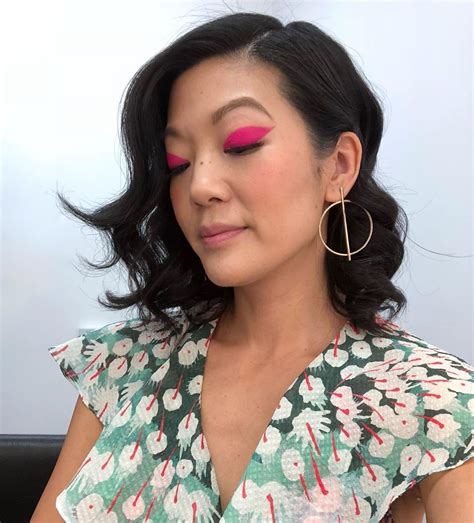 Michelle Lee On Instagram Answer Fast Brights Or Neutrals Makeup