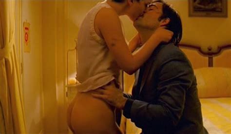 Natalie Portman Nude Sex Scene In Hotel Chevalier Movie