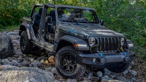 The Jeep Wrangler Willys Xe Is A Retro Hybrid Suv