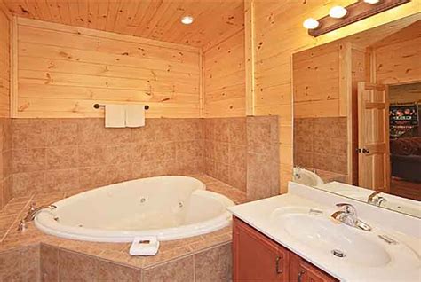Gatlinburg Cabin A View For Two 2 Bedroom Sleeps 6 Jacuzzi