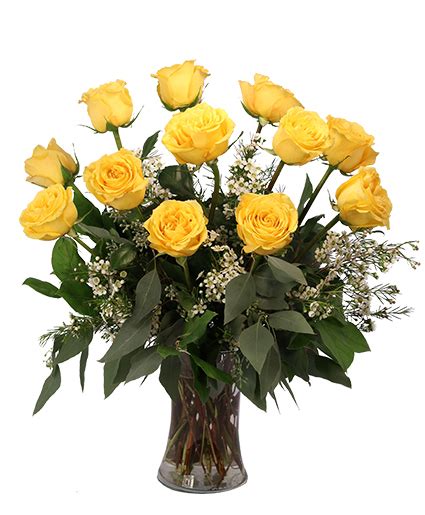 Dozen Yellow Roses Flower Arrangement In Dothan Al House Of Flowers