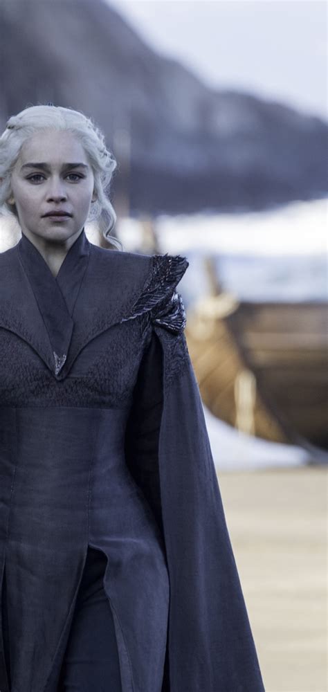 1440x3040 Emilia Clarke As Daenerys Targaryen In Game Of Thrones Season 7 1440x3040 Resolution