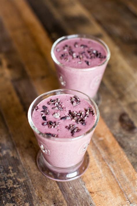 Fab Four Smoothies — Kelly Leveque Cacao Smoothie Smoothie Recipes Chocolate Smoothie