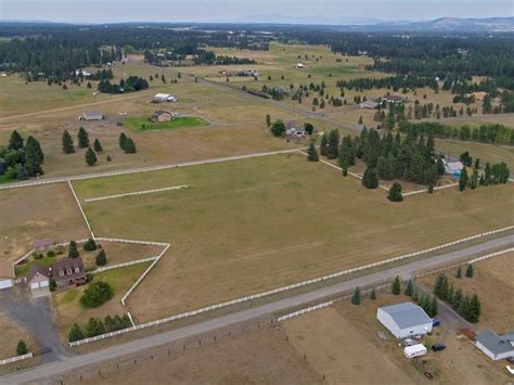 Acre Country Home Cheney Wa Farm For Sale In Cheney Spokane County Washington
