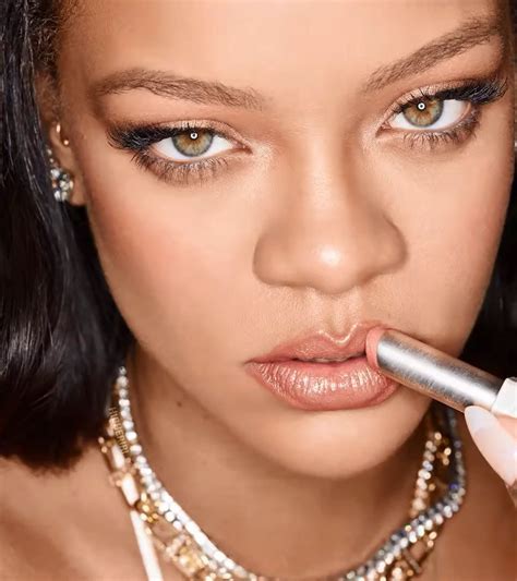 Rihanna Rihanna Fenty Beauty Shiny Lipstick Fenty Beauty