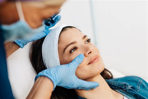 6 Pros And Cons Of Being An Esthetician Bizinsure