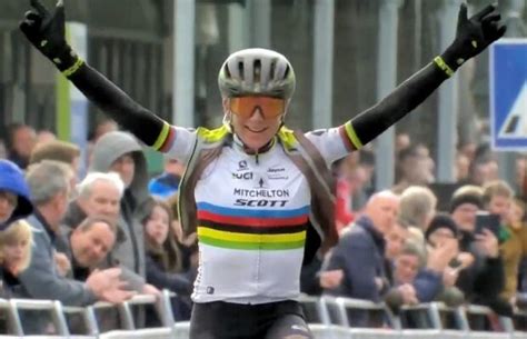 2 days ago · dutch cyclist annemiek van vleuten threw her arms up in the air, her face a picture of ecstasy and joy. Omloop Het Nieuwsblad 2020. Annemiek van Vleuten sama ...