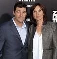Kyle Chandler Reveals Secrets Of Family! Wife Helps Keep All Together