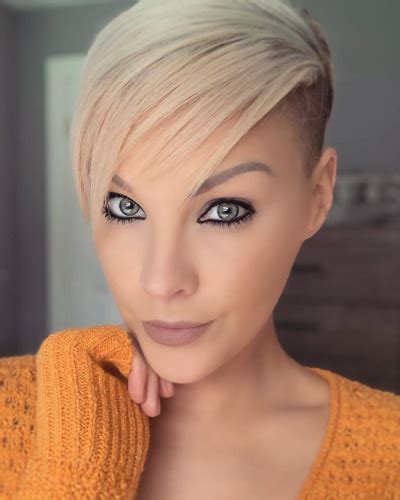 50 Alluring Short Hairstyles With Bangs Cheeky Locks