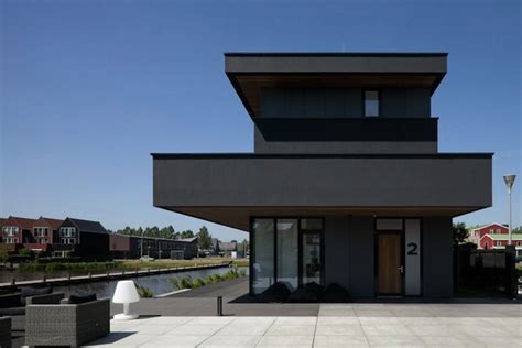 Contemporary Layered Black House