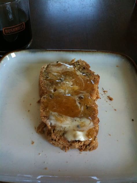 The new zealand honey co. Gluten-free nut bread with Manuka honey from New Zealand ...