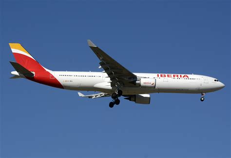 Iberia Recibe Su Tercer A330 200 Se Llama La Habana Enelaire