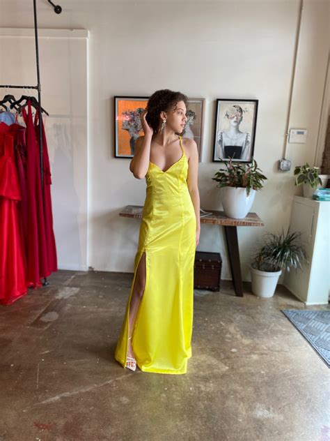 Carolina Soma Neon Yellow Evening Dress Lace Up Back Prom Dress