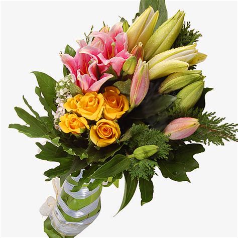 Flower bouquet in florygift's gorgeous hand bouquet collection, special for those you know they deserves beautiful flowers. Flower Bouquet Delivery Puchong Malaysia | Premium Online ...