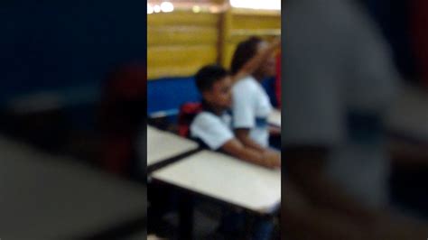 Garota Tarada Senta No Colo Do Mru Amigo Ns Escola Youtube