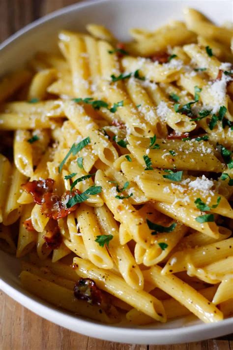 Easy Quick And Delicious Penne Carbonara Explore Cook Eat