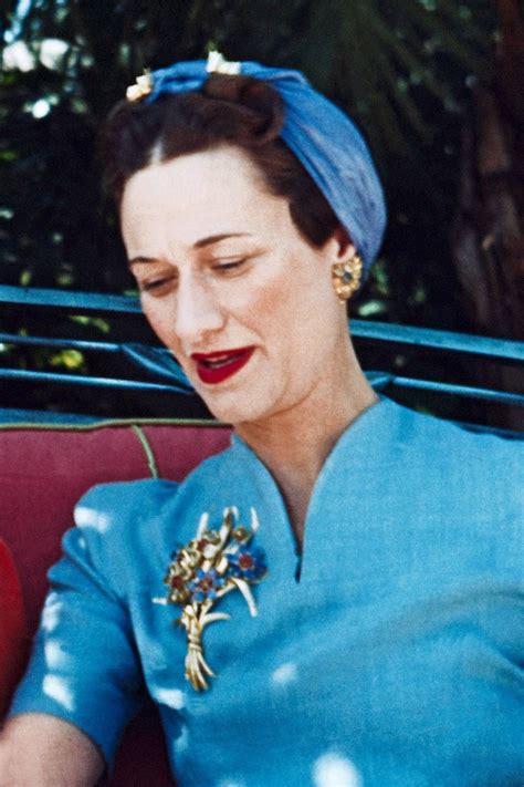 The Duchess Of Windsor Knew How To Wear A Brooch Brooch How To Wear