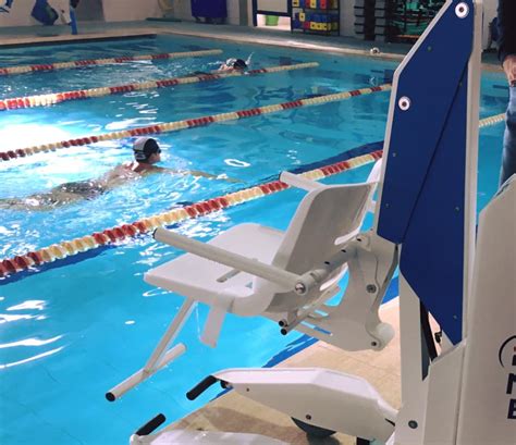The compact frame allows the lift to be its stainless steel construction allows the portable pro pool lift a 350 pound weight capacity. Portable Pool Chair Lift | Mobility Lifts