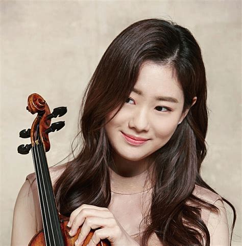 No.1 in g minor fuga. Photo Gallery | Press photos | Ji Won Song