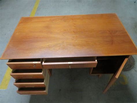 Top qualität top preis große. TEAK Schreibtisch | Kaufen auf Ricardo