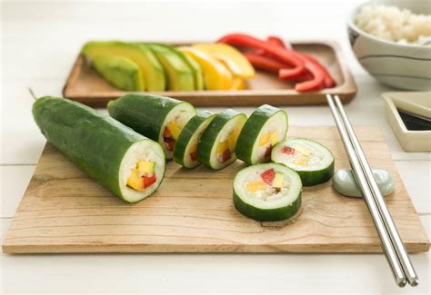 Amazing Cucumber Sushi Recipe Cucumber Sushi Easy To Make Snacks