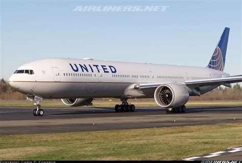 Boeing 777 300er United Airlines Aviation Photo 4113123