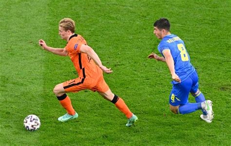 Подробный обзор матча (29 июня 2021 в 22:00) швеция: Нидерланды - Украина - 3:2. Обзор матча и видео голов ⊕ ...