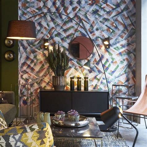 Table en pin vieilli luberon style monastère. Table basse effet laiton vieilli/marbre, Mahaut | Table ...