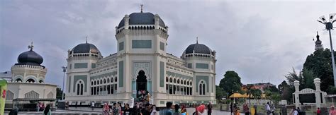 Masjid Ai Mashun Atau Masjid Raya Medan Arsitektur Masjid Indonesia