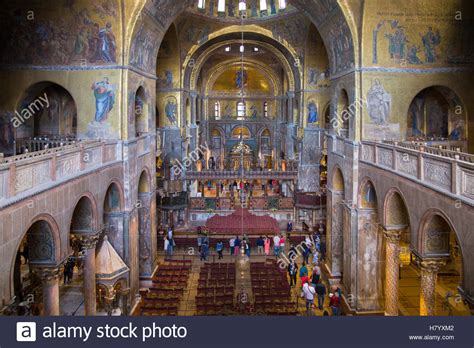Interior Basilica Di San Marco Venecia Véneto Italia